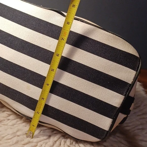 Michael Korsbucketpurse
